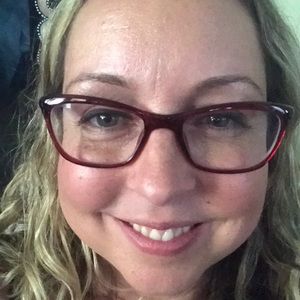 Meet your Posher, Gill